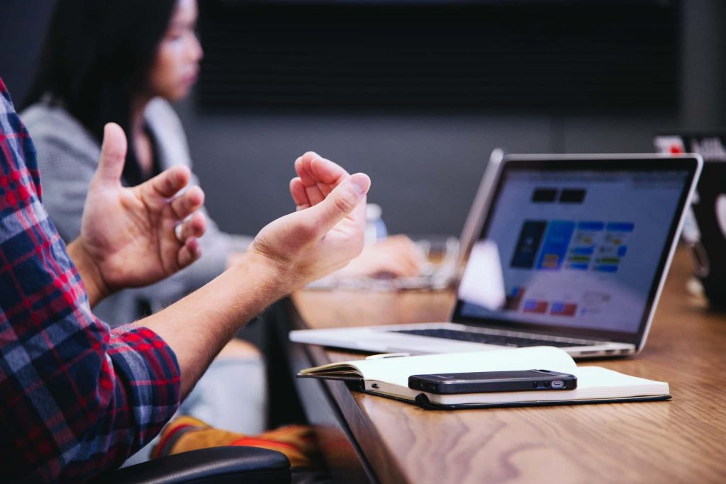 cómo tener comunicación efectiva en el trabajo